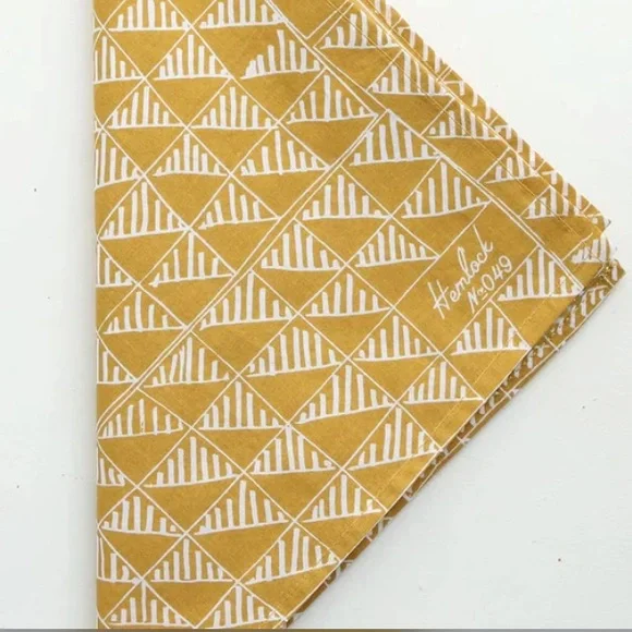 Hemlock Bandana - Picture 4 of 4